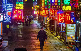中航門(mén)楣彩：助力夜市地攤屏！
